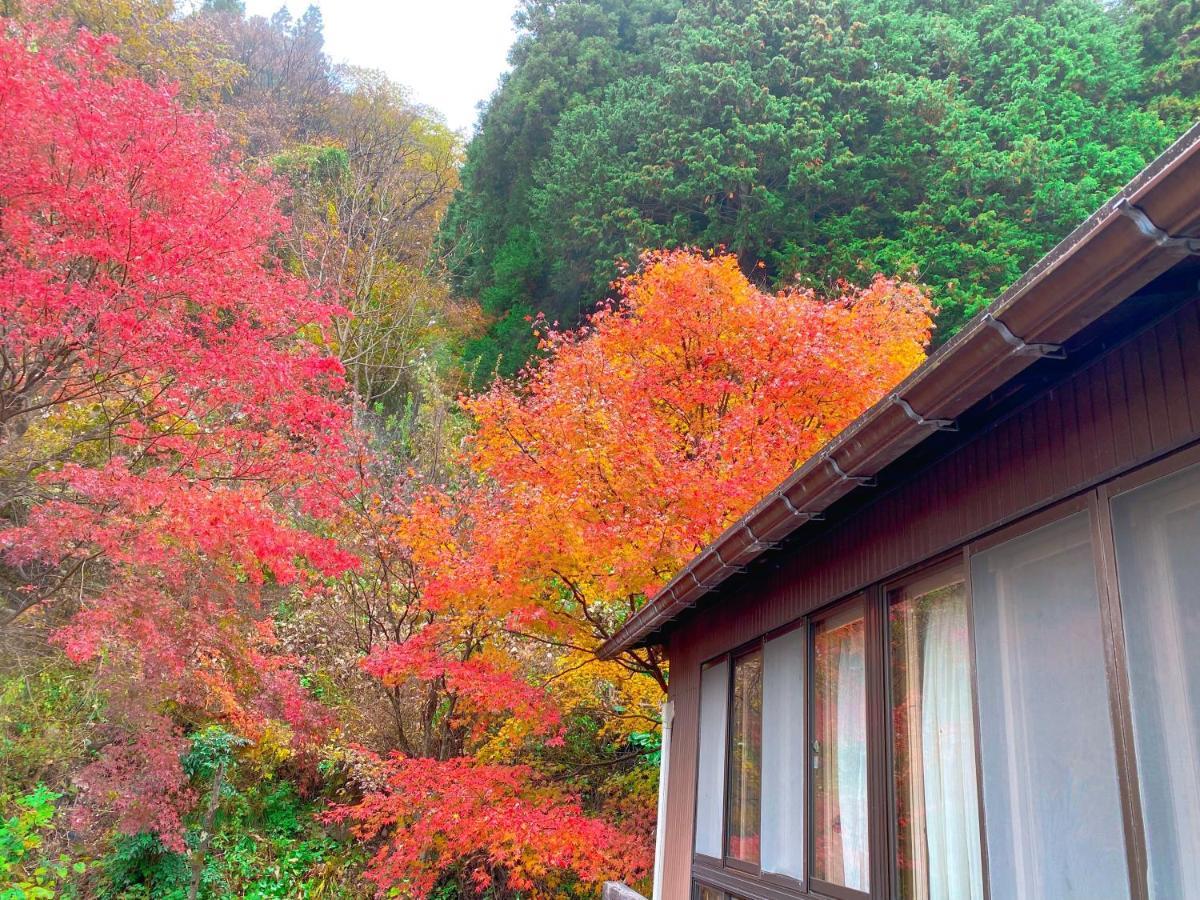 Hakuunsou Hotel Takajama Kültér fotó