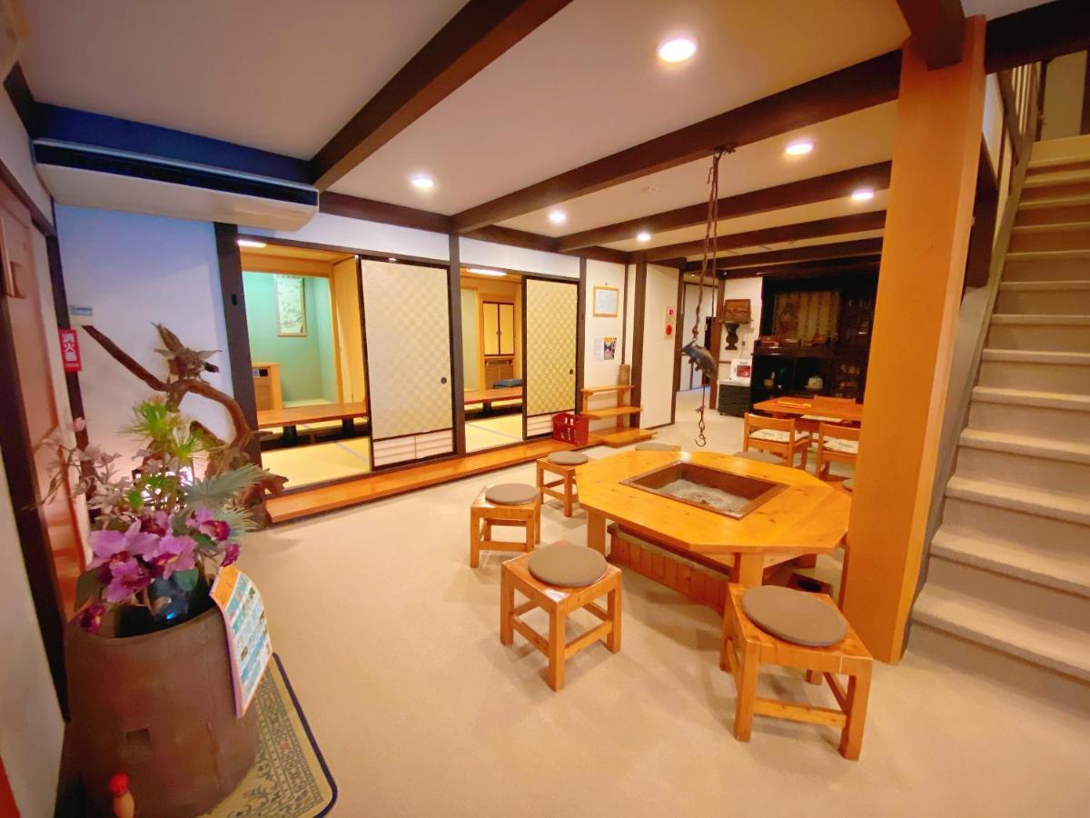 Hakuunsou Hotel Takajama Kültér fotó