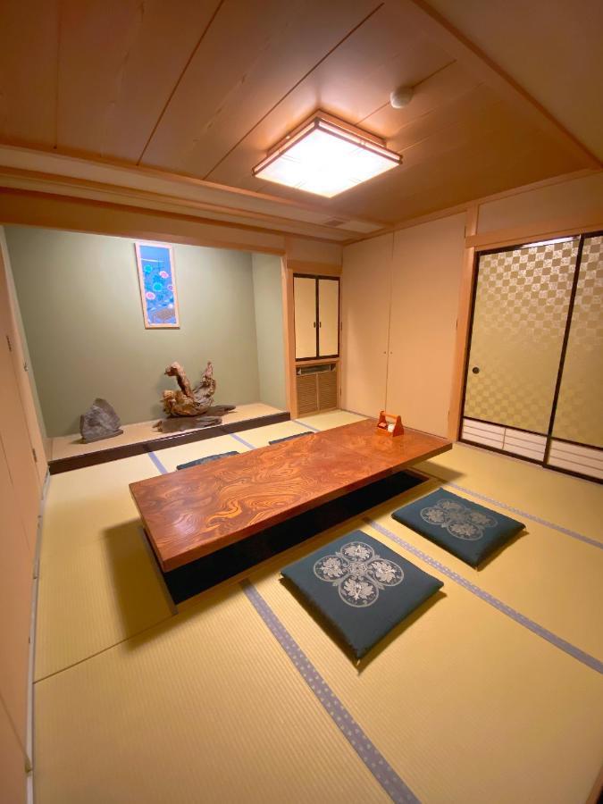 Hakuunsou Hotel Takajama Kültér fotó