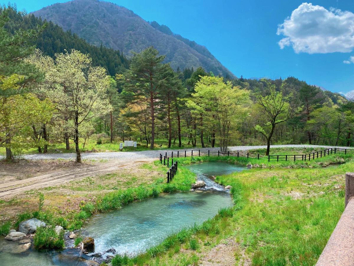 Hakuunsou Hotel Takajama Kültér fotó